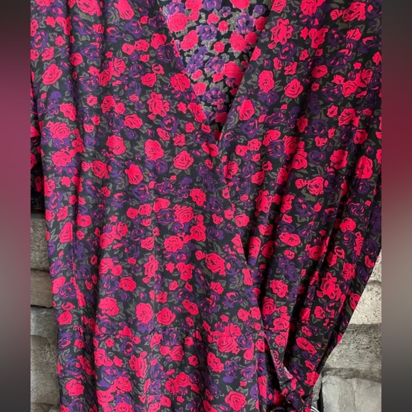 Faithfull the brand Sumaia floral wrap dress - Picture 3 of 5